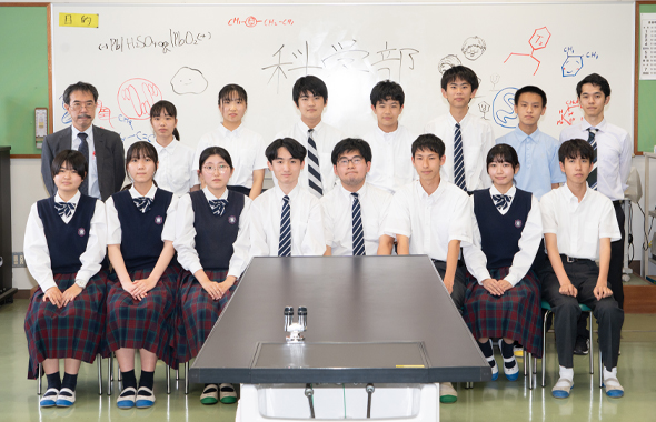 科学部｜部活動紹介｜筑陽学園高等学校